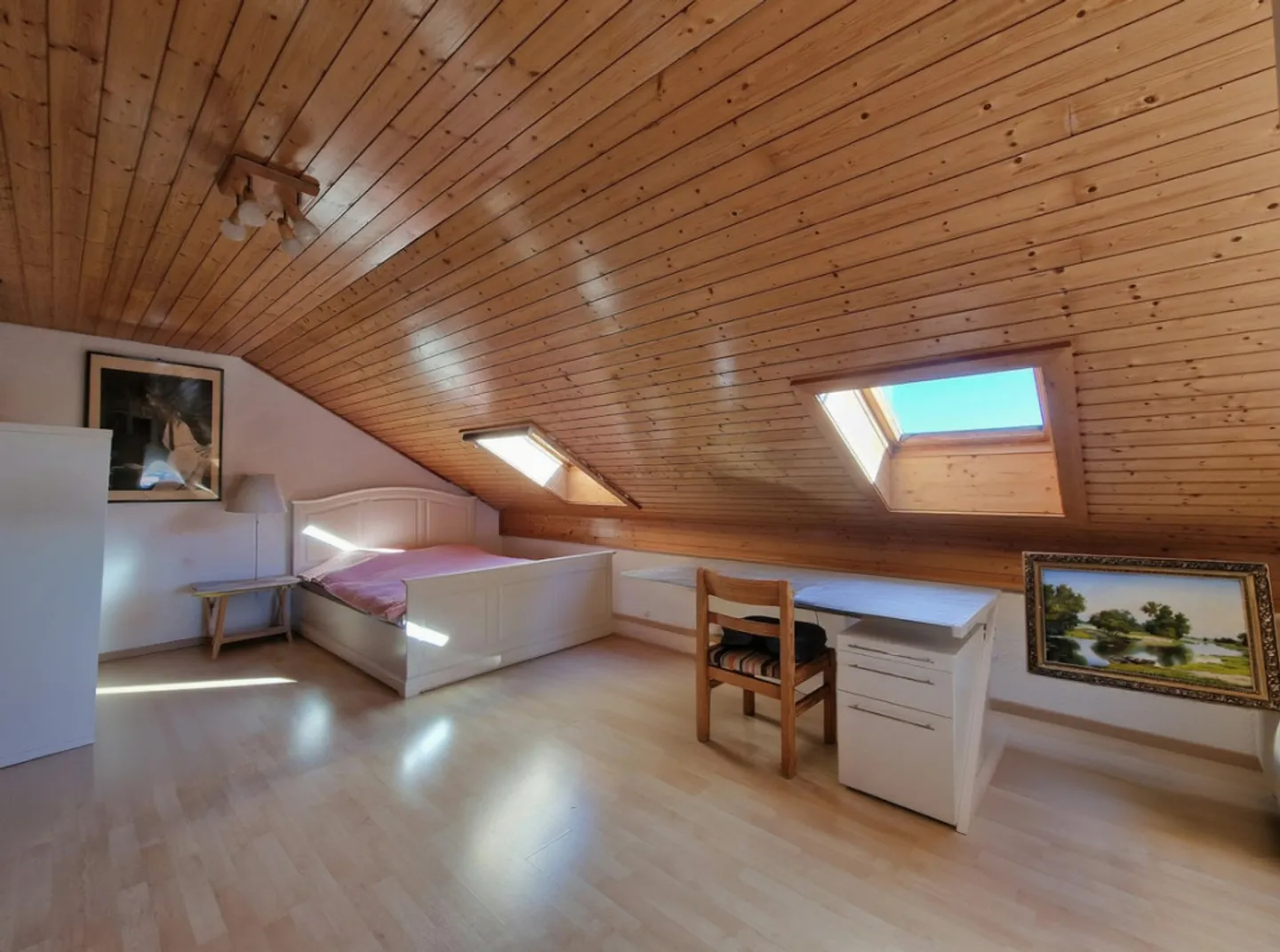 Esclusivo: La bellissima Villa Sequoia con la sua magnifica vista lago nel centro di Arzier - Foto 8 di 12