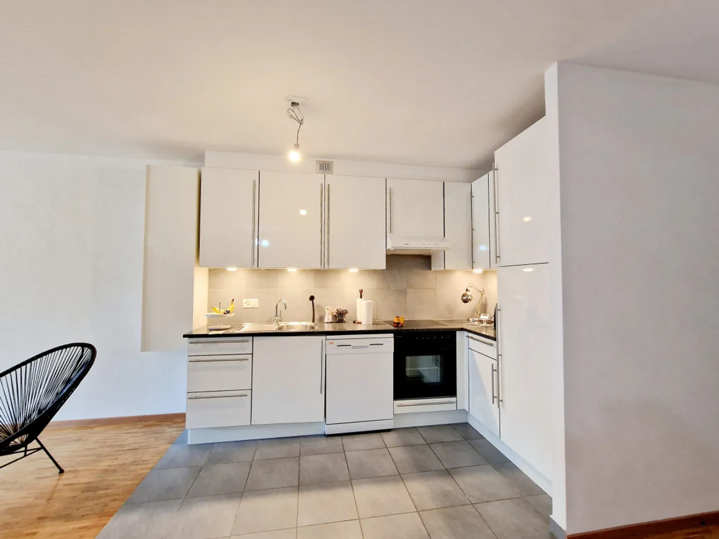 Pleasant 3.5 rooms with 25 m2 terrace, Saint-Cergue Center - Photo 4 of 11