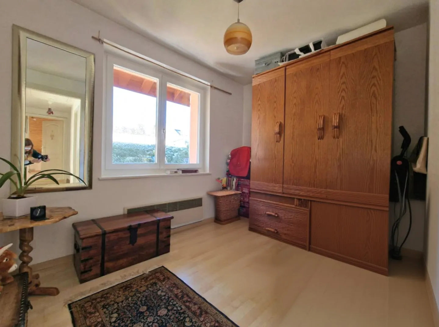 In esclusiva: Bellissima casa familiare nel cuore del villaggio di Arzier-Le-Muids - Foto 11 di 13