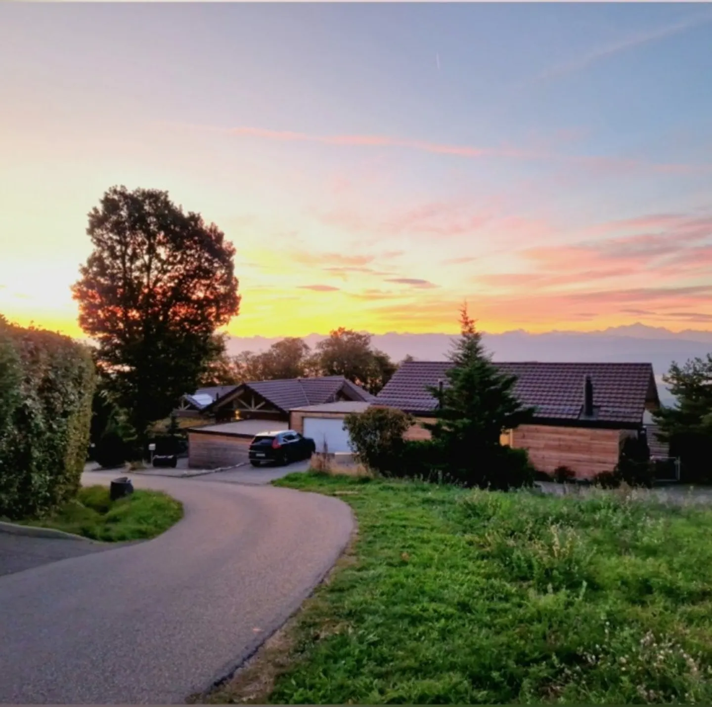 Villa contemporaine avec vue sur le lac - Photo 1 sur 13