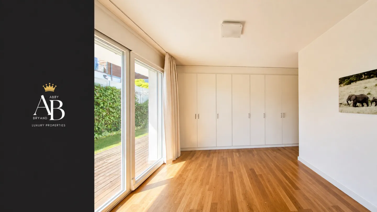 Villa contemporaine avec vue sur le lac - Photo 7 sur 13