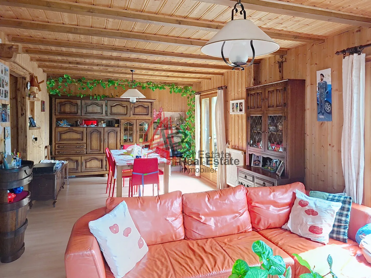 Einzelnes Chalet mit Garten, Terrassen und Garage in Orsières - Foto 6 von 10