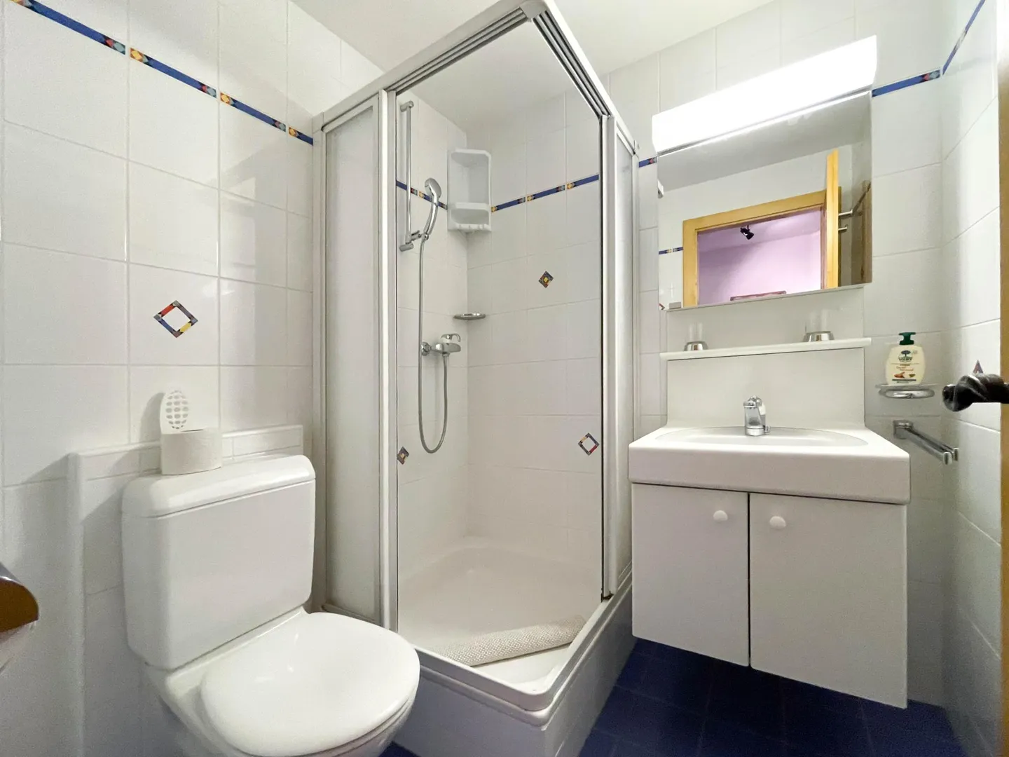 Beautiful mountain-style apartment? 2 bedrooms, 2 bathrooms - Photo 5 of 11