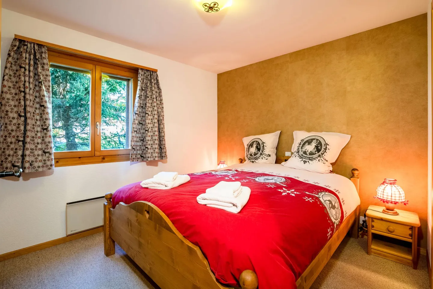 Beautiful mountain-style apartment? 2 bedrooms, 2 bathrooms - Photo 9 of 11