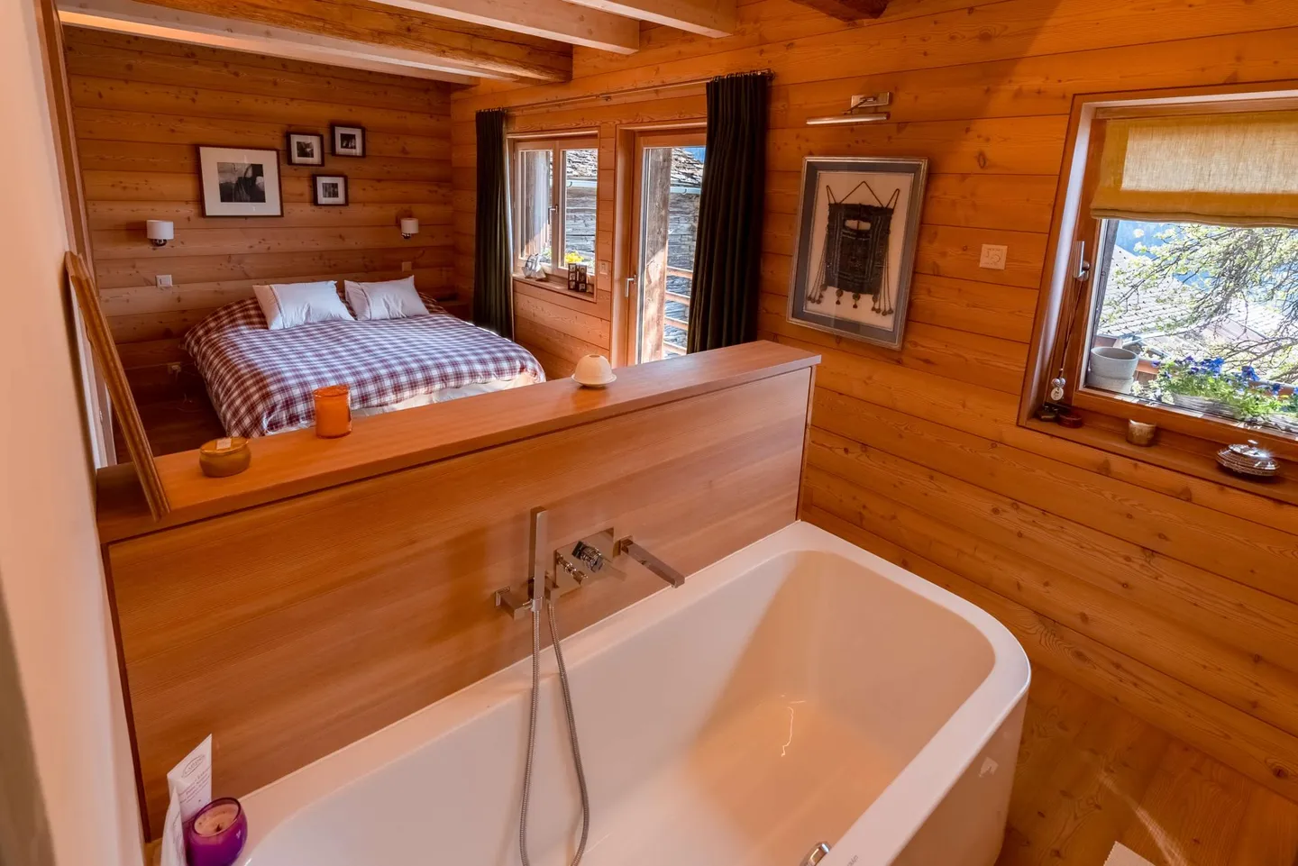 Cozy authentic chalet 4 rooms - for sale in Verbier - Photo 6 of 13