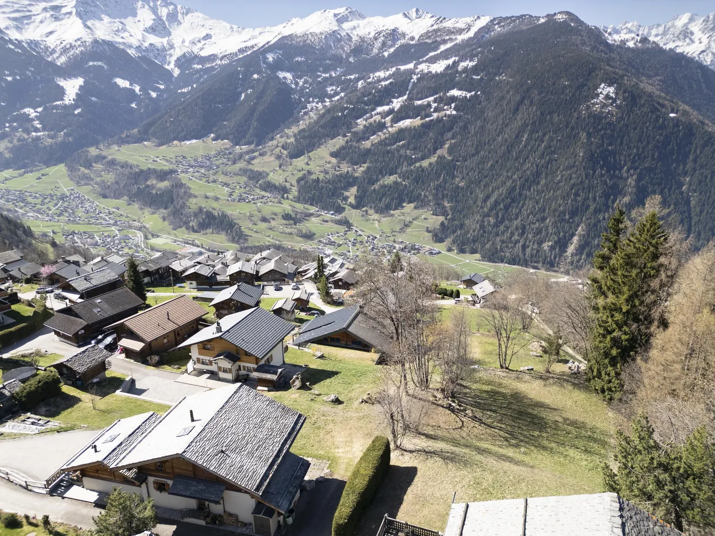 Exklusive Gelegenheit: Baugrundstück für Hauptwohnsitz ? Verbier Village - Foto 2 von 3