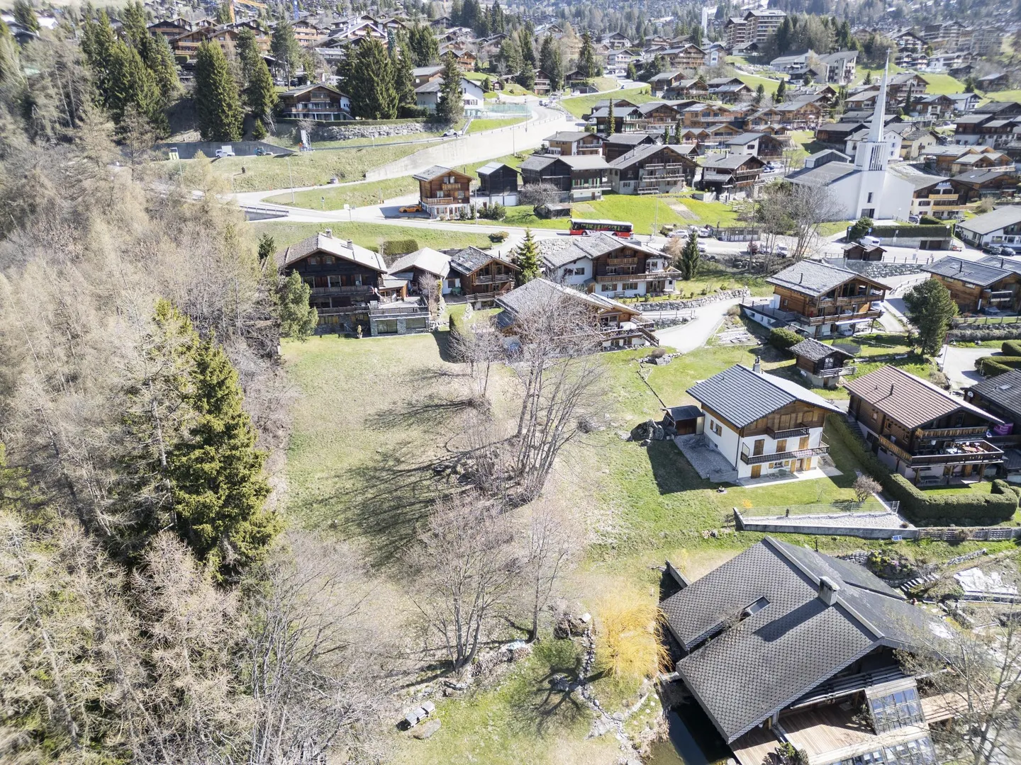 Exklusive Gelegenheit: Baugrundstück für Hauptwohnsitz ? Verbier Village - Foto 1 von 3