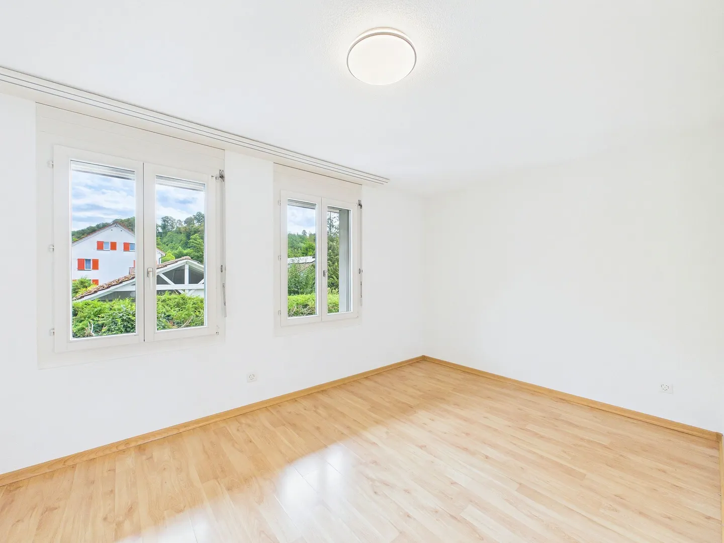 Appartamento 4.5 stanze ben tenuto a Hornussen - Foto 9 di 13