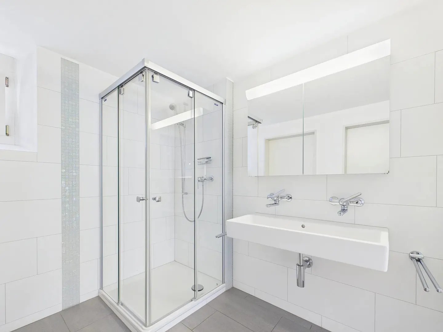 Appartamento elegante con 2 camere e terrazza in affitto a Thalwil - Foto 9 di 13
