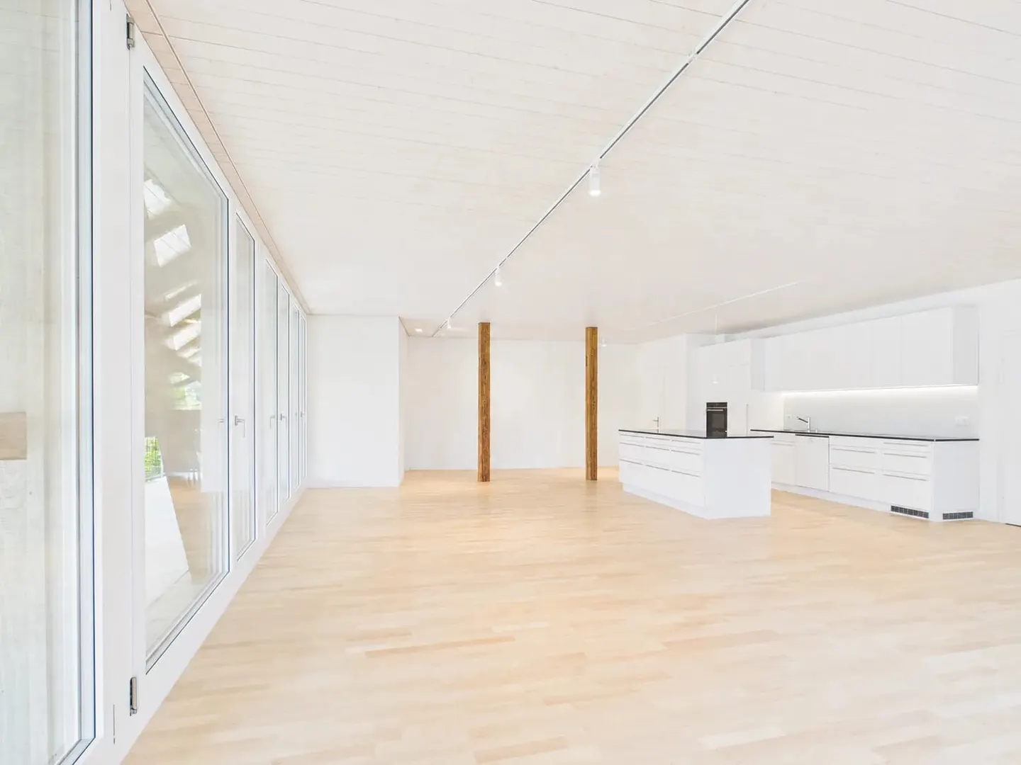 2-Zimmer-Maisonette mit Balkon und Seesicht in Thalwil mieten - Foto 4 di 13