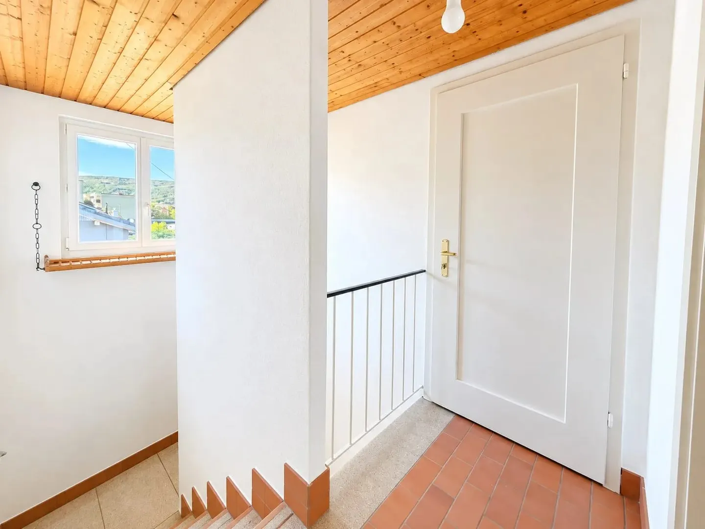 Charming 5.5-room single-family house with large garden in Buchs AG - Photo 11 of 13