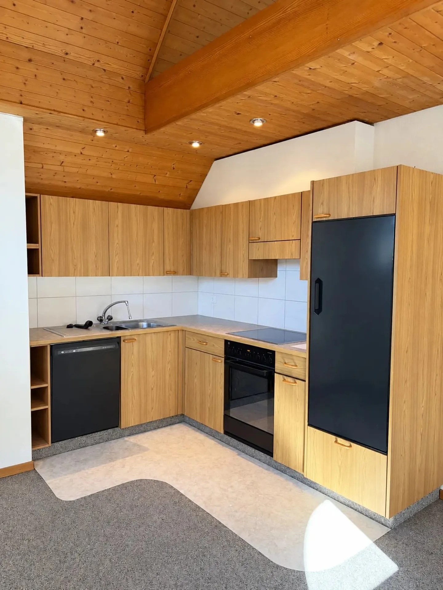 3-room maisonette with a view in Laufen for rent - Photo 3 of 11