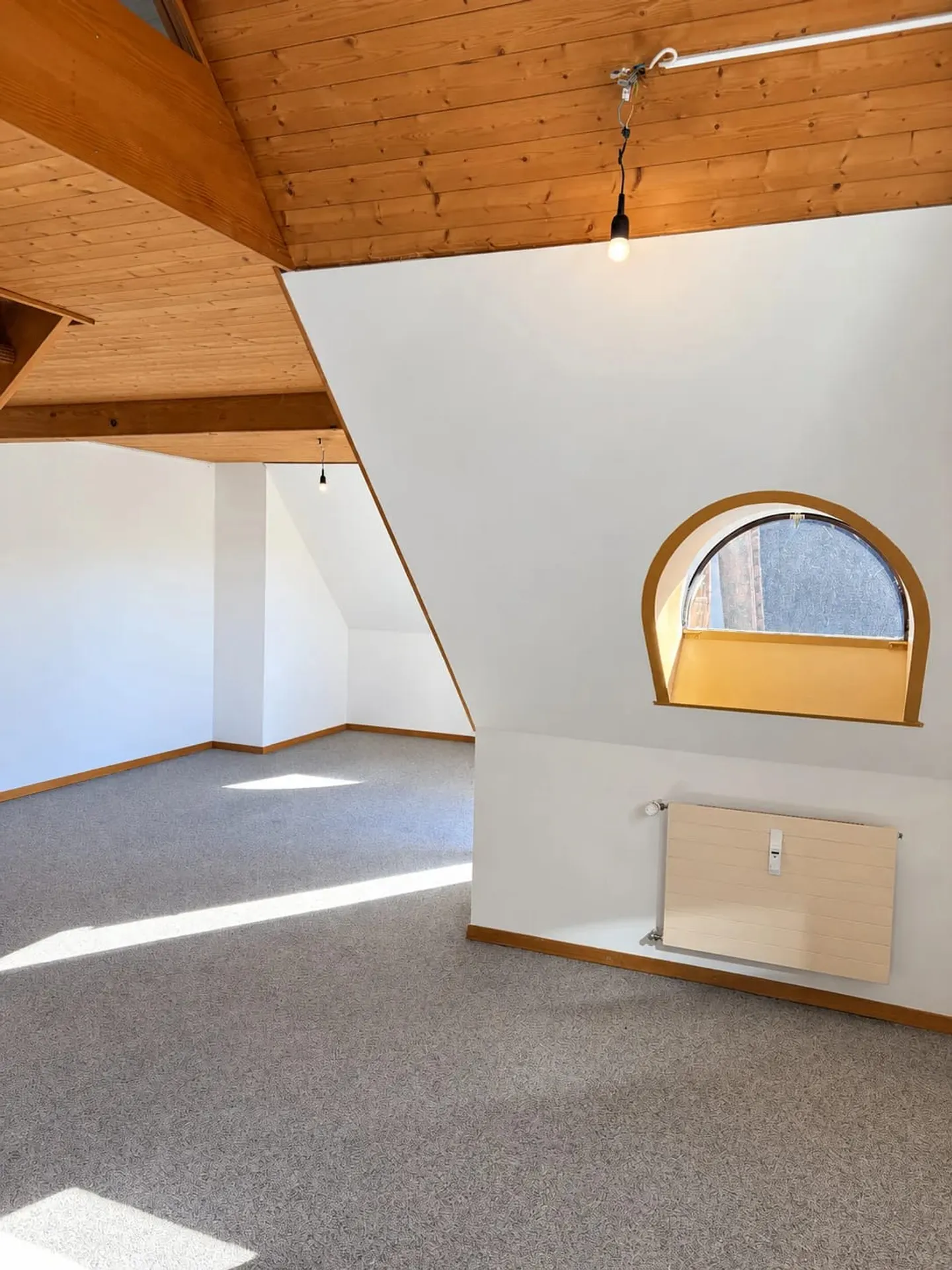 3-room maisonette with a view in Laufen for rent - Photo 4 of 11