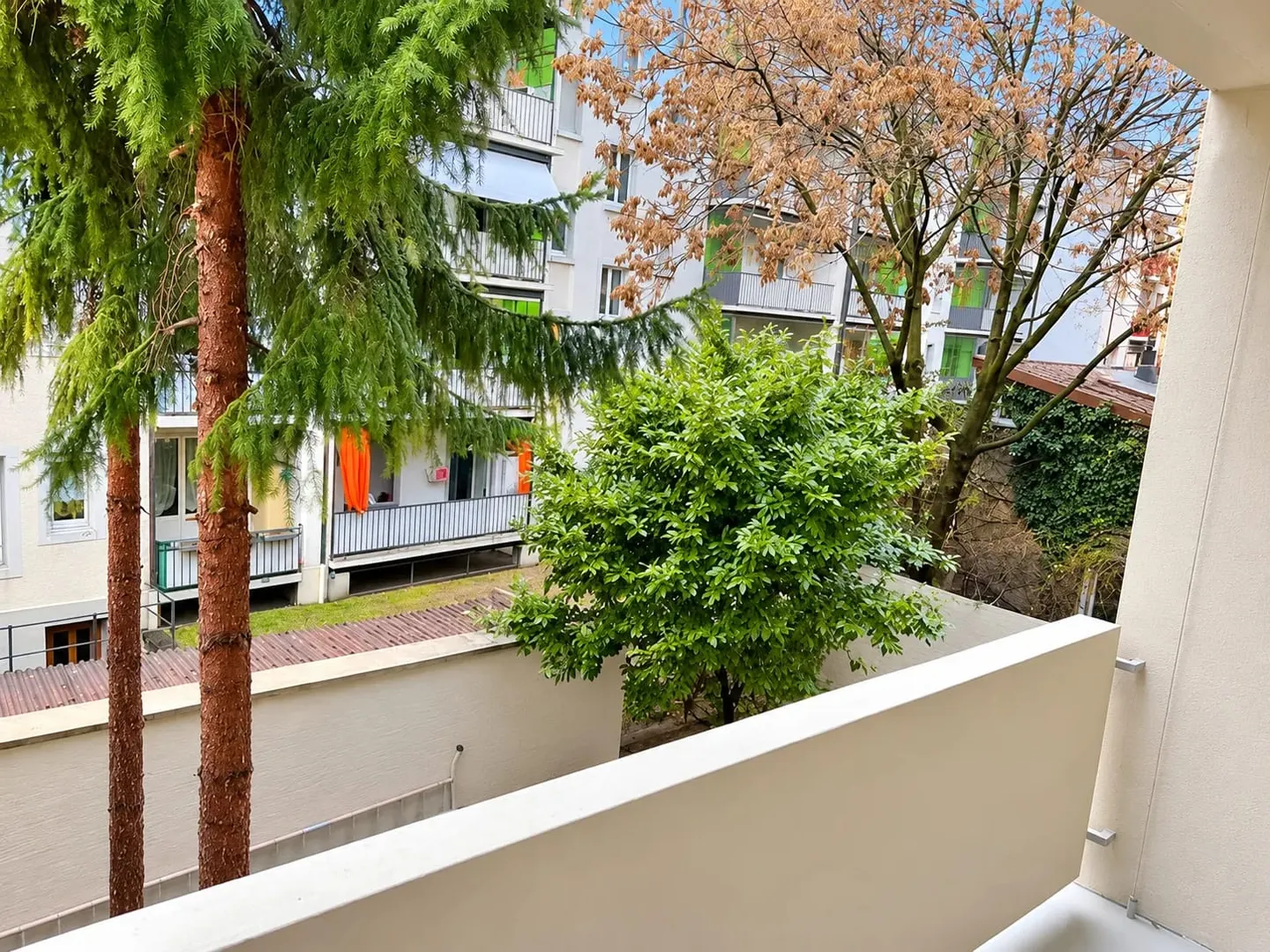 Familienwohnung mit Balkon - Foto 8 von 13