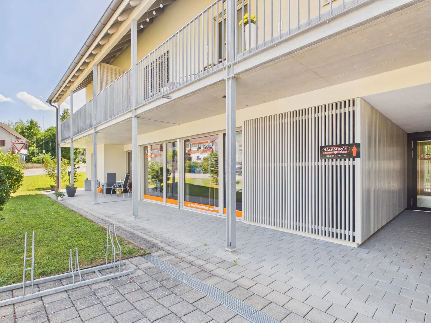 Hair Salon for Rent in Ehrendingen - Photo 11 of 13