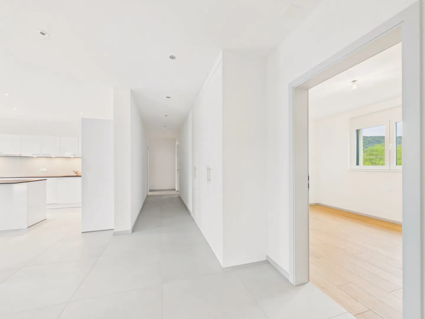 Appartement penthouse exclusif avec grande terrasse et emplacement résidentiel calme - Photo 6 sur 13