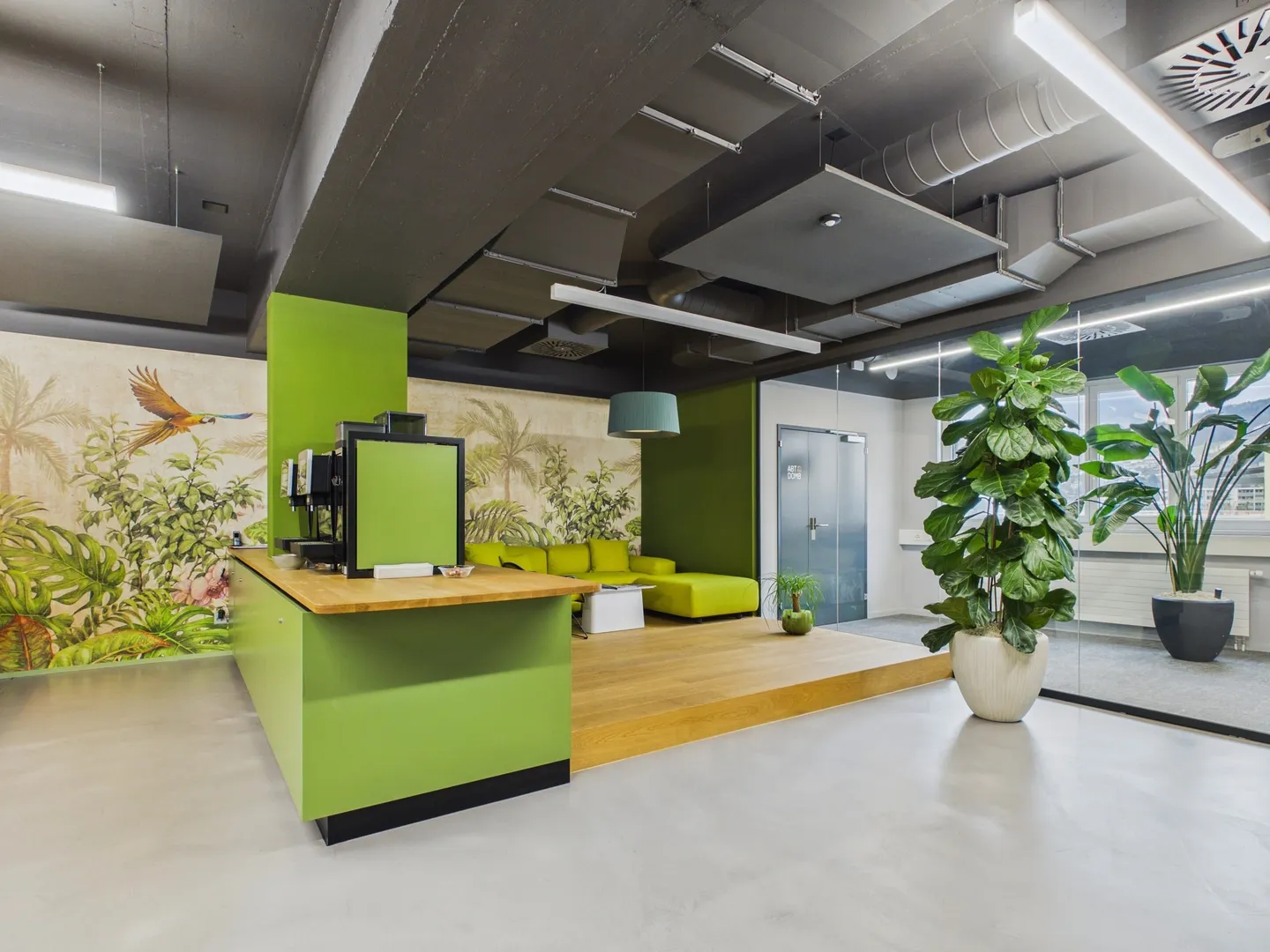 Modern Office Floor 435 m² with Rooftop Terrace in Frenkendorf - Photo 12 of 13