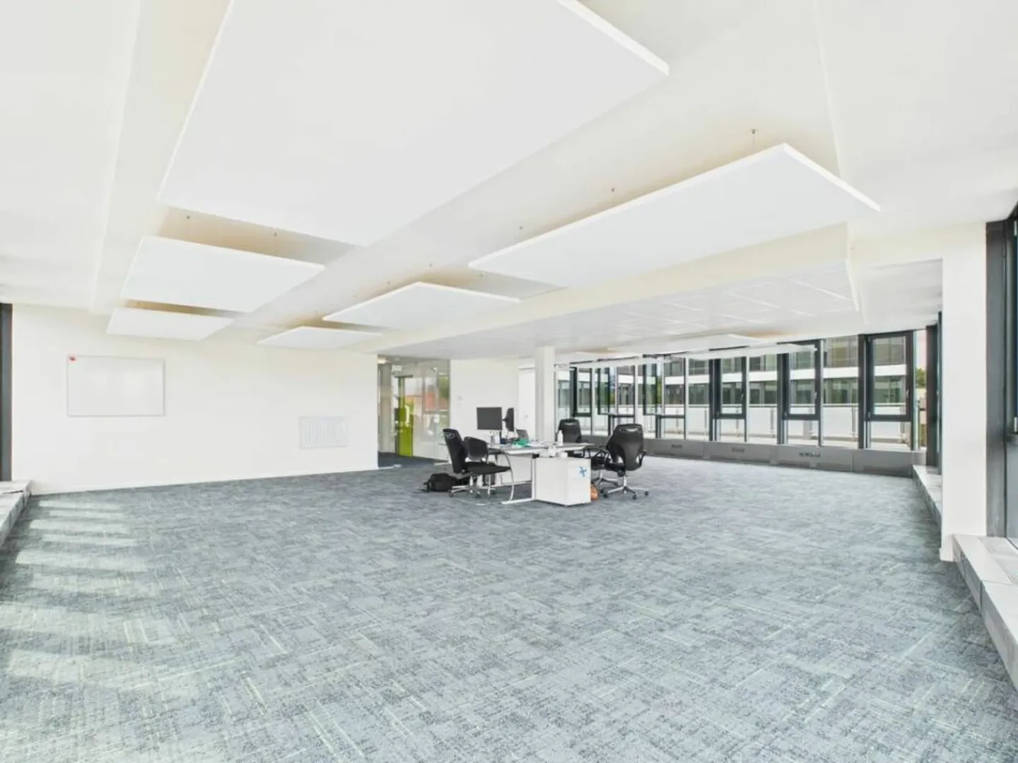 Ufficio rappresentativo con 9 stanze e molta luce naturale - Foto 2 di 10