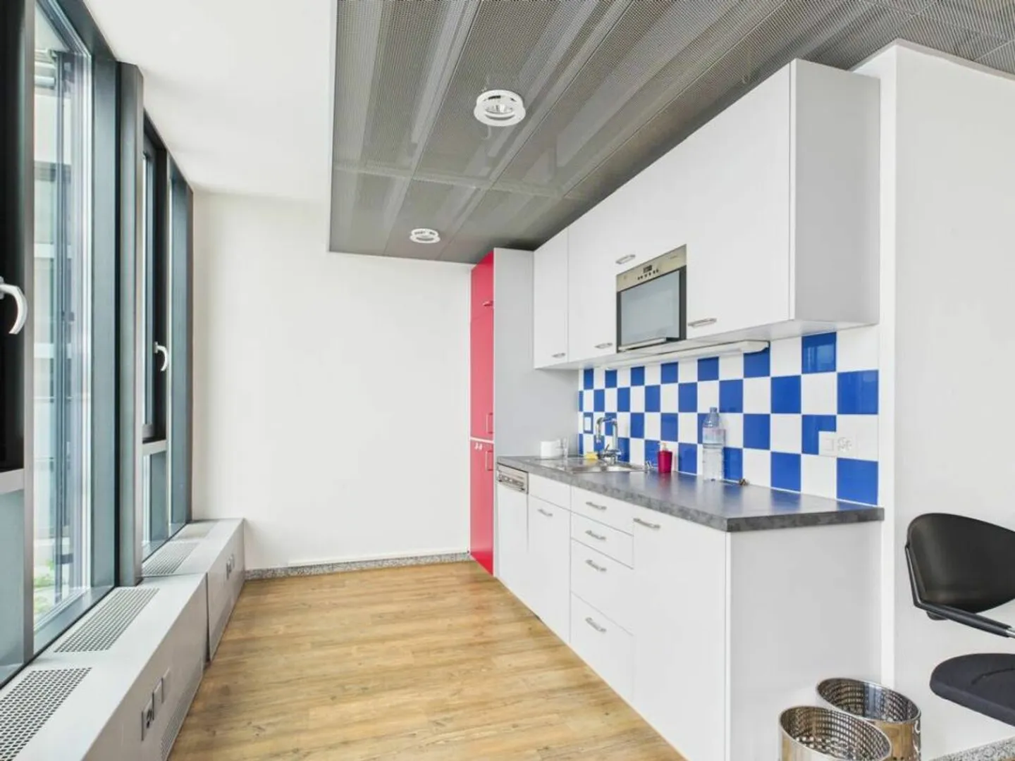 Ufficio rappresentativo con 9 stanze e molta luce naturale - Foto 6 di 10