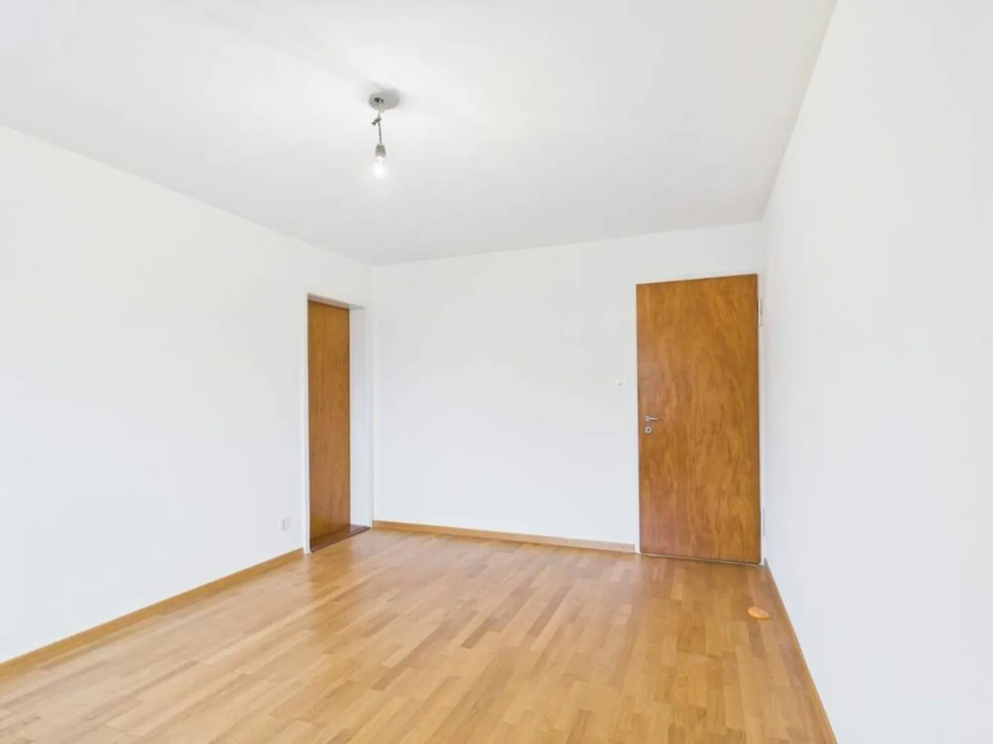 Maison charmante dans un bon quartier résidentiel - Photo 8 sur 9
