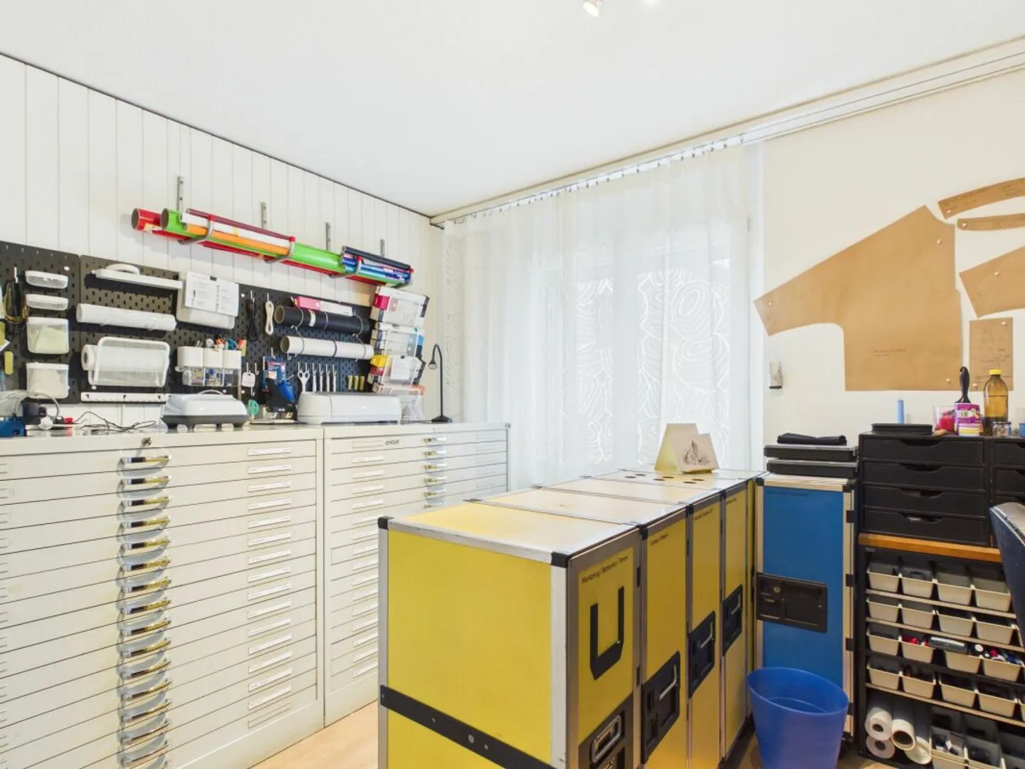 Exclusive single-family house with a separate apartment in a quiet location - Photo 9 of 13