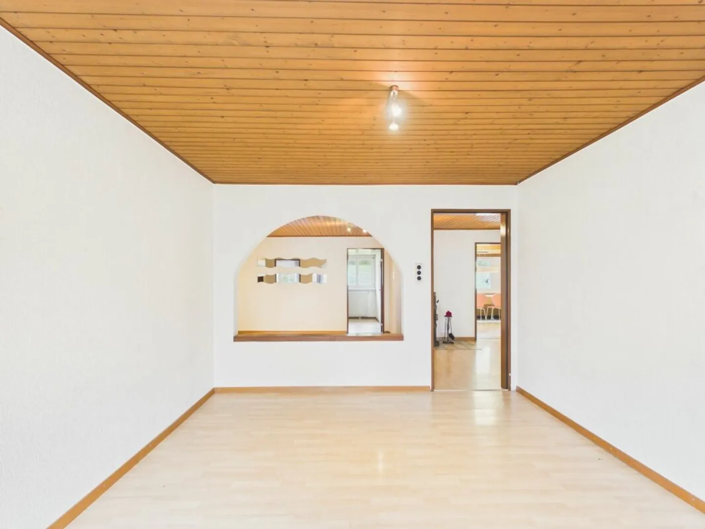 Grosszügige 5-Zimmer-Wohnung - Foto 10 von 13