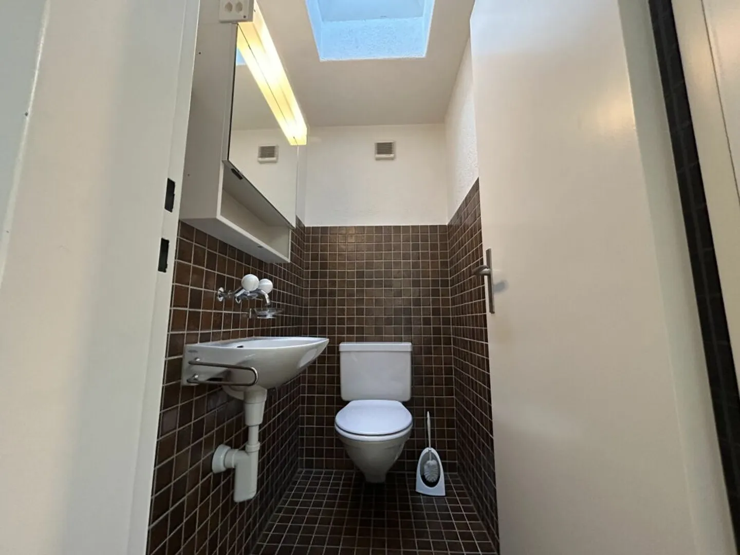 Charming 4.5-room apartment with great views - Photo 10 of 11