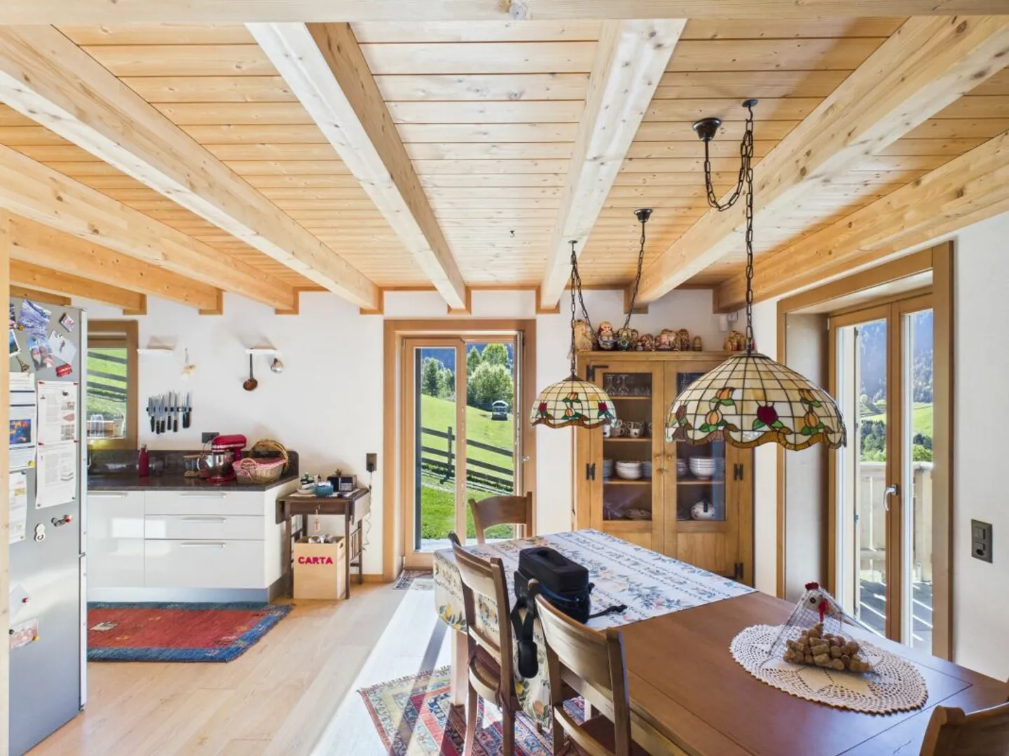 Bellissimo chalet con vista libera sulle montagne - Foto 5 di 13