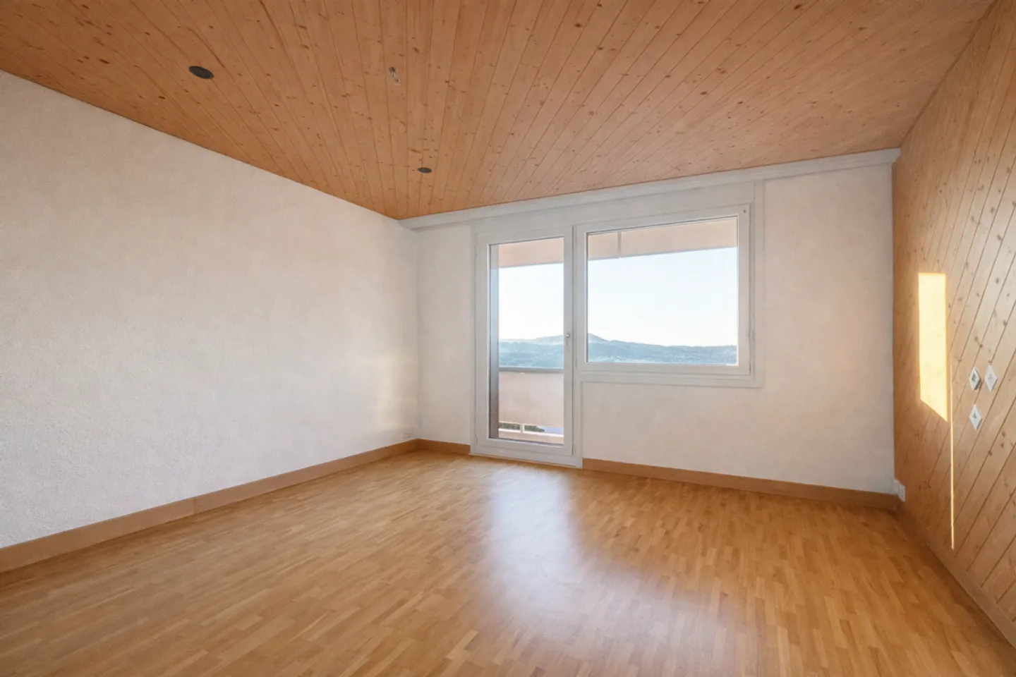 Charming 4.5-room apartment with great views - Photo 9 of 11