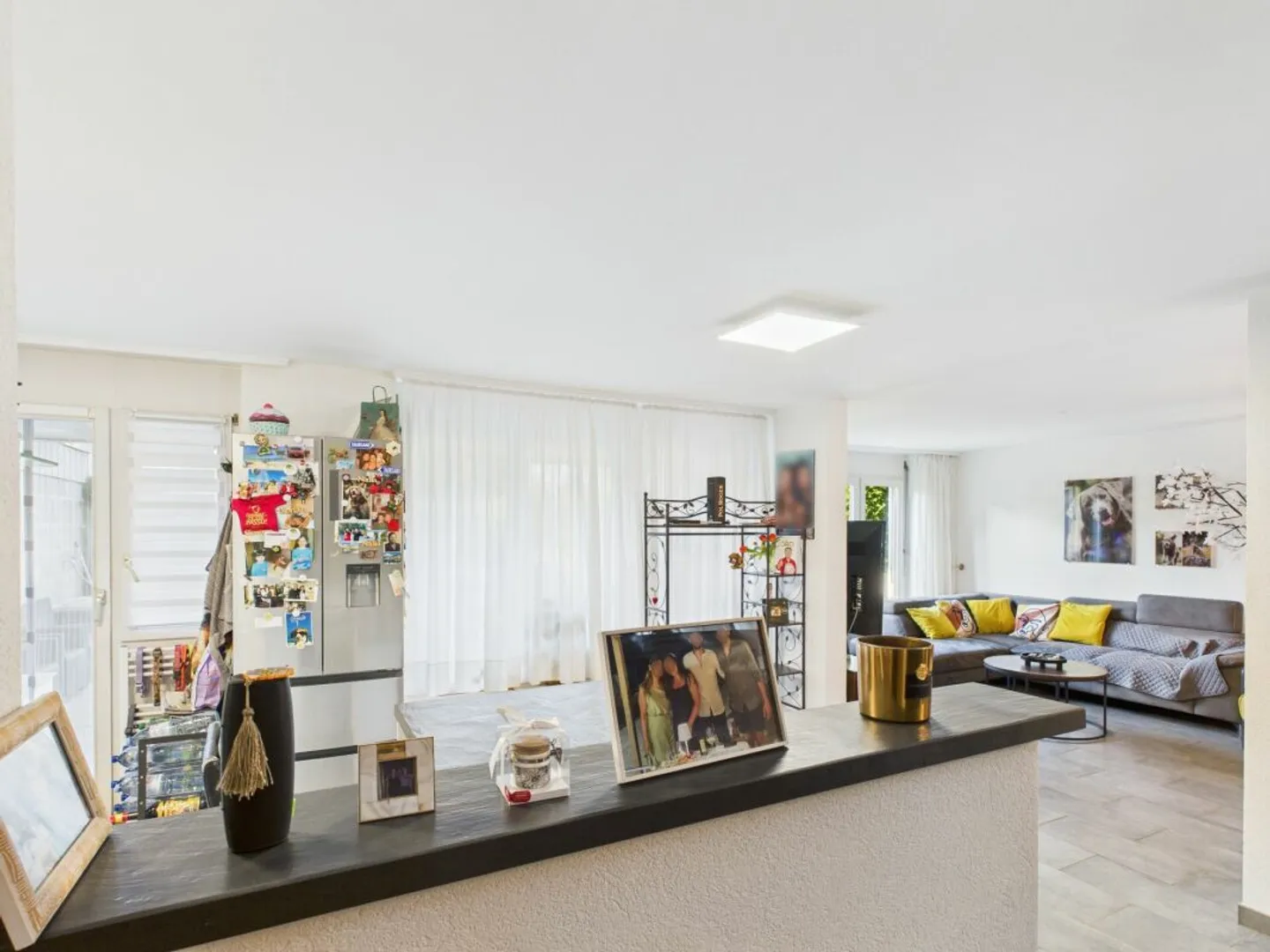 Casa da sogno ad Aesch con comfort moderni e posizione tranquilla - Foto 5 di 9