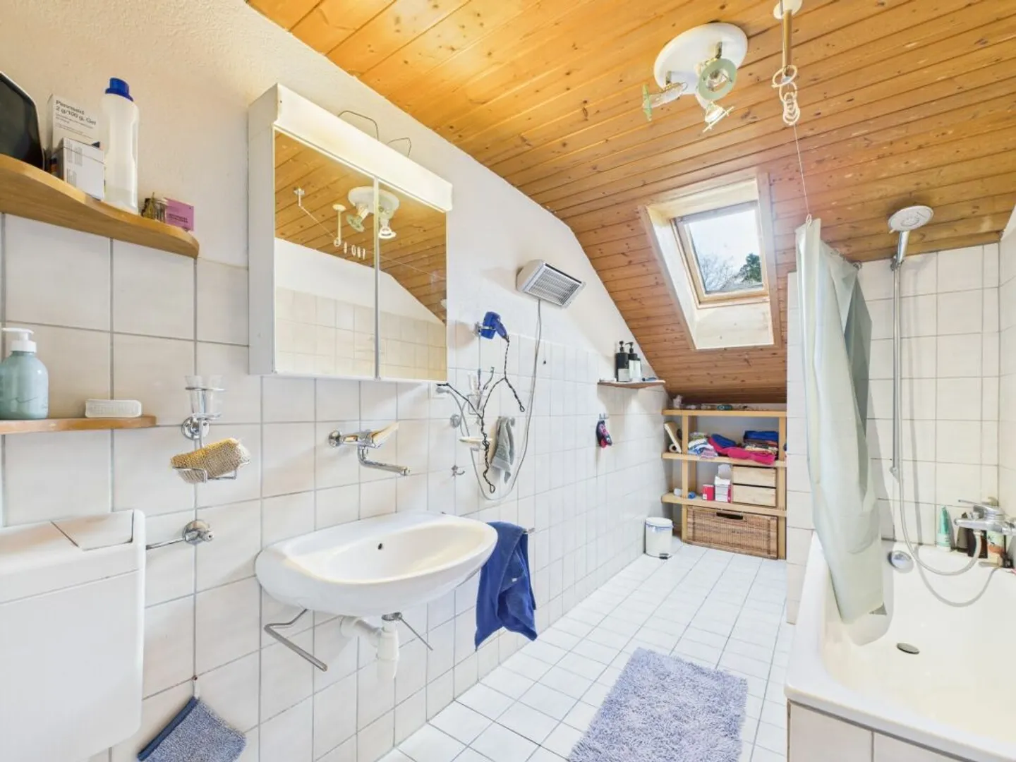 Charmantes Bauernhaus in Tenniken - Foto 9 von 12