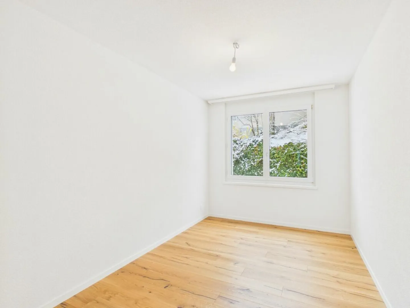 Dream apartment for rent in Birrwil - Photo 12 of 13