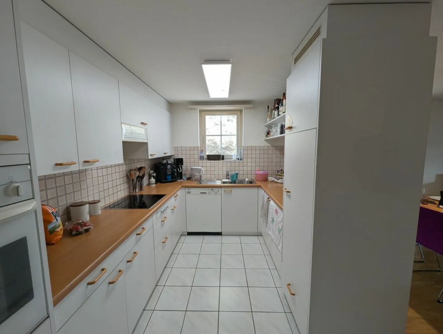 Appartamento spazioso con grande balcone - Foto 3 di 7