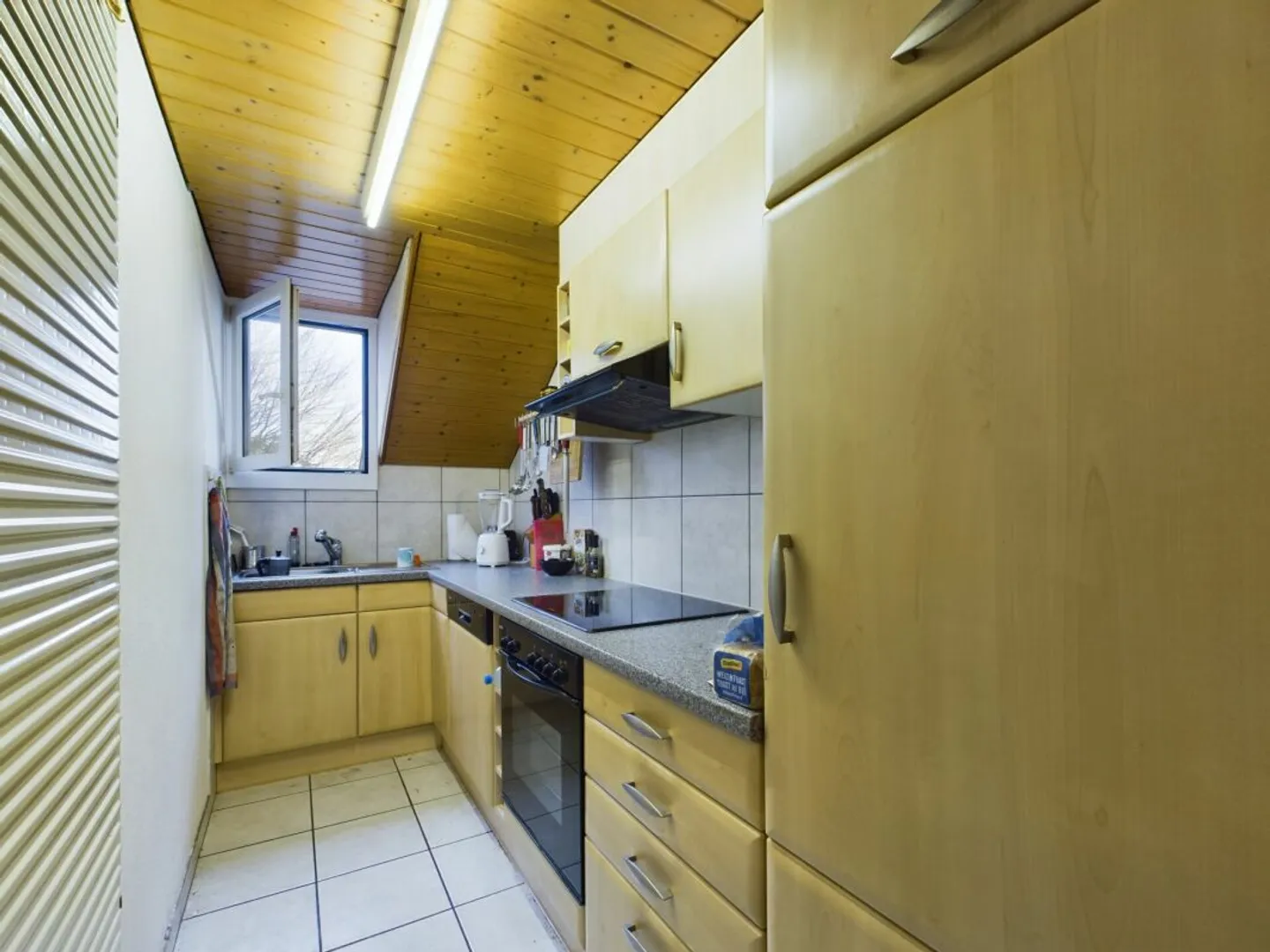 Attractive Investment in a Central Location of Grenchen - Photo 11 of 13