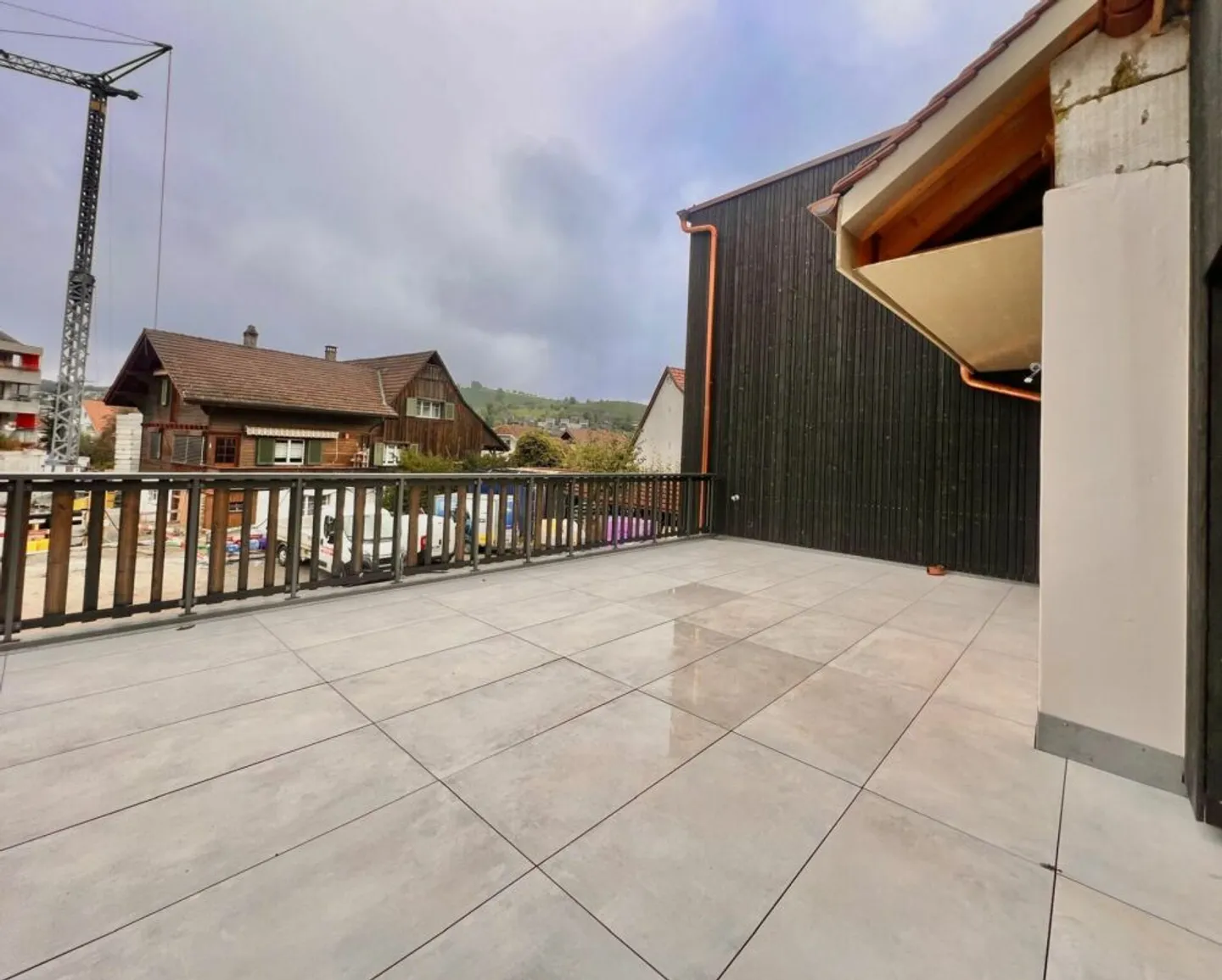 Moderno appartamento di 4,5 stanze con balcone a Magden - Foto 6 di 8