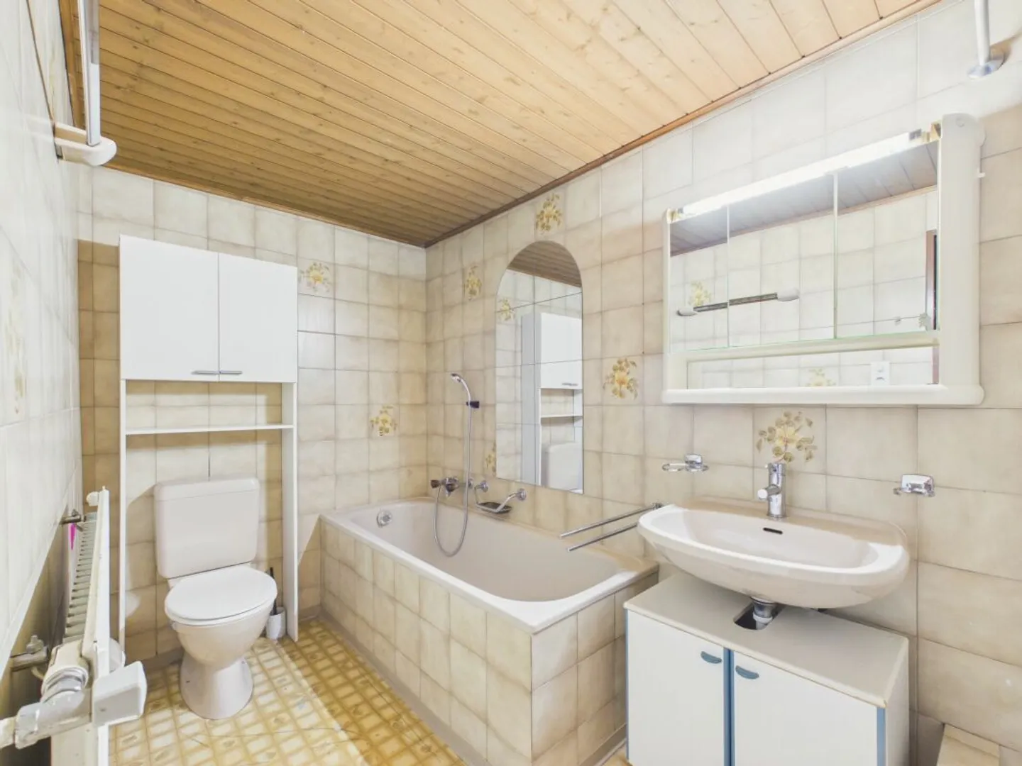 Grosszügige 5-Zimmer-Wohnung - Foto 12 von 13