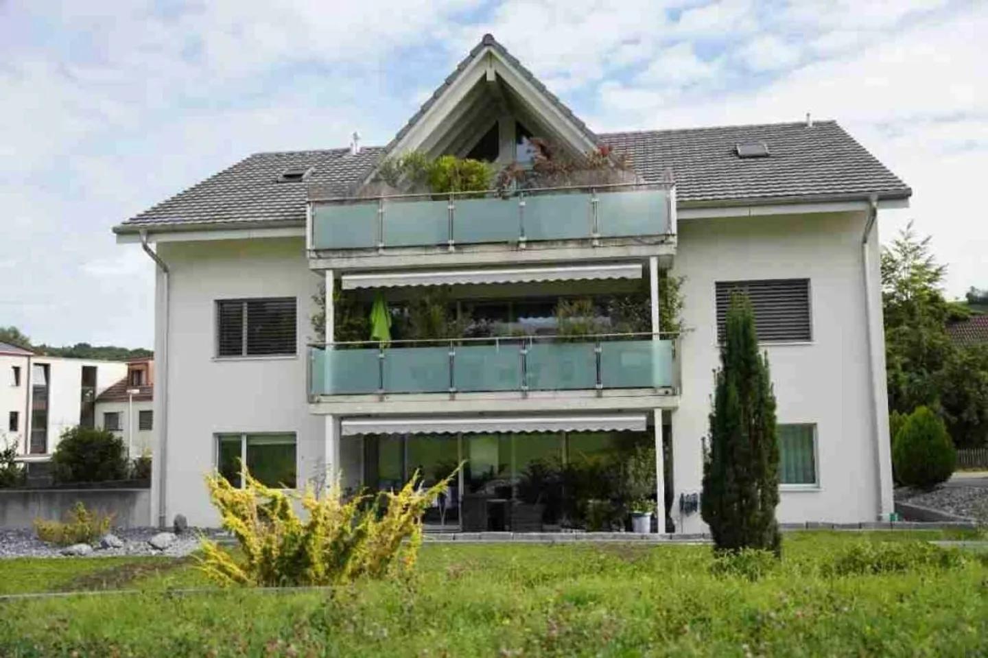 Grosszügig ruhig mit Garten - Foto 5 von 6