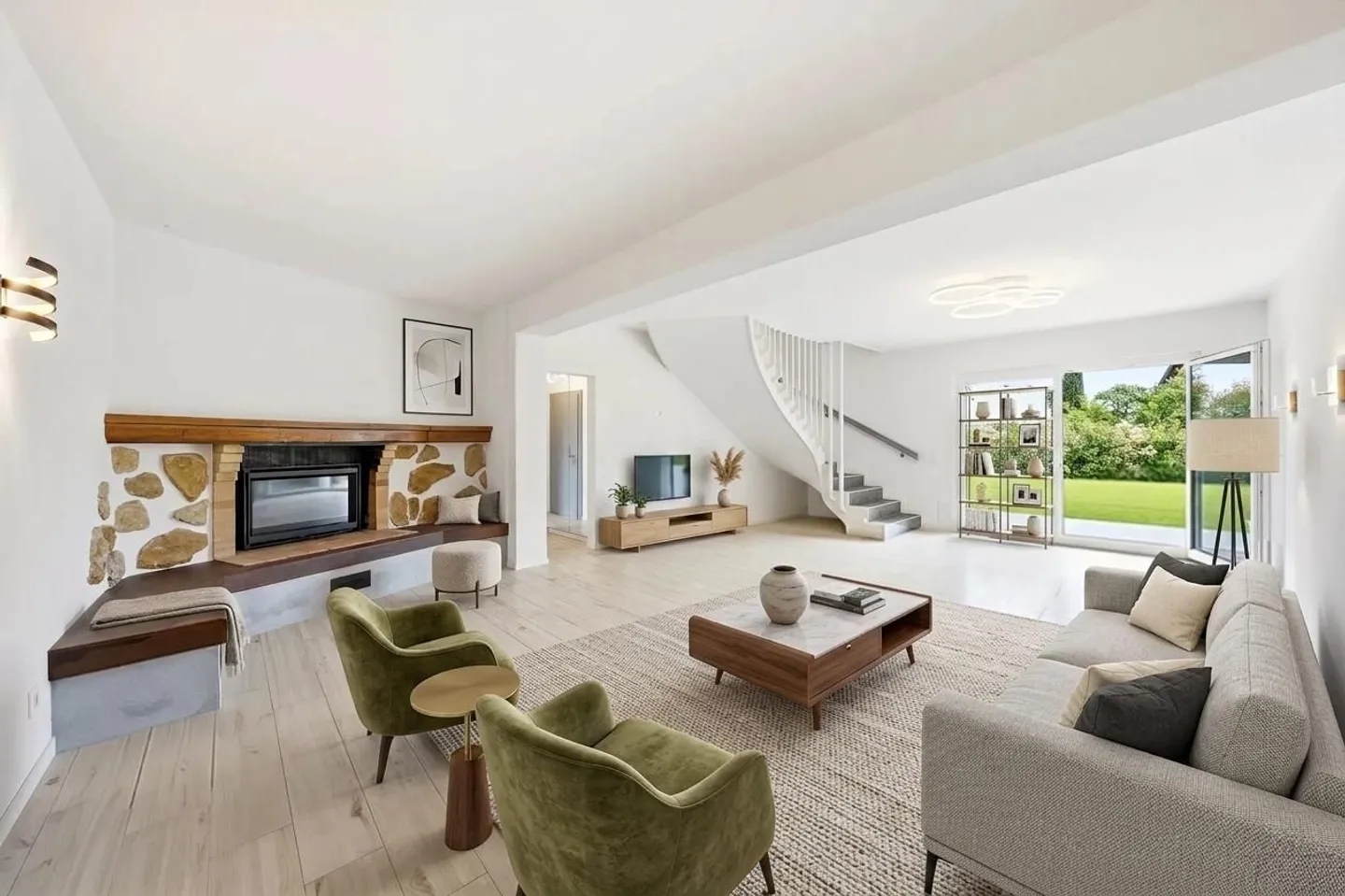 Magnificent Renovated House for Rent - Photo 4 of 13