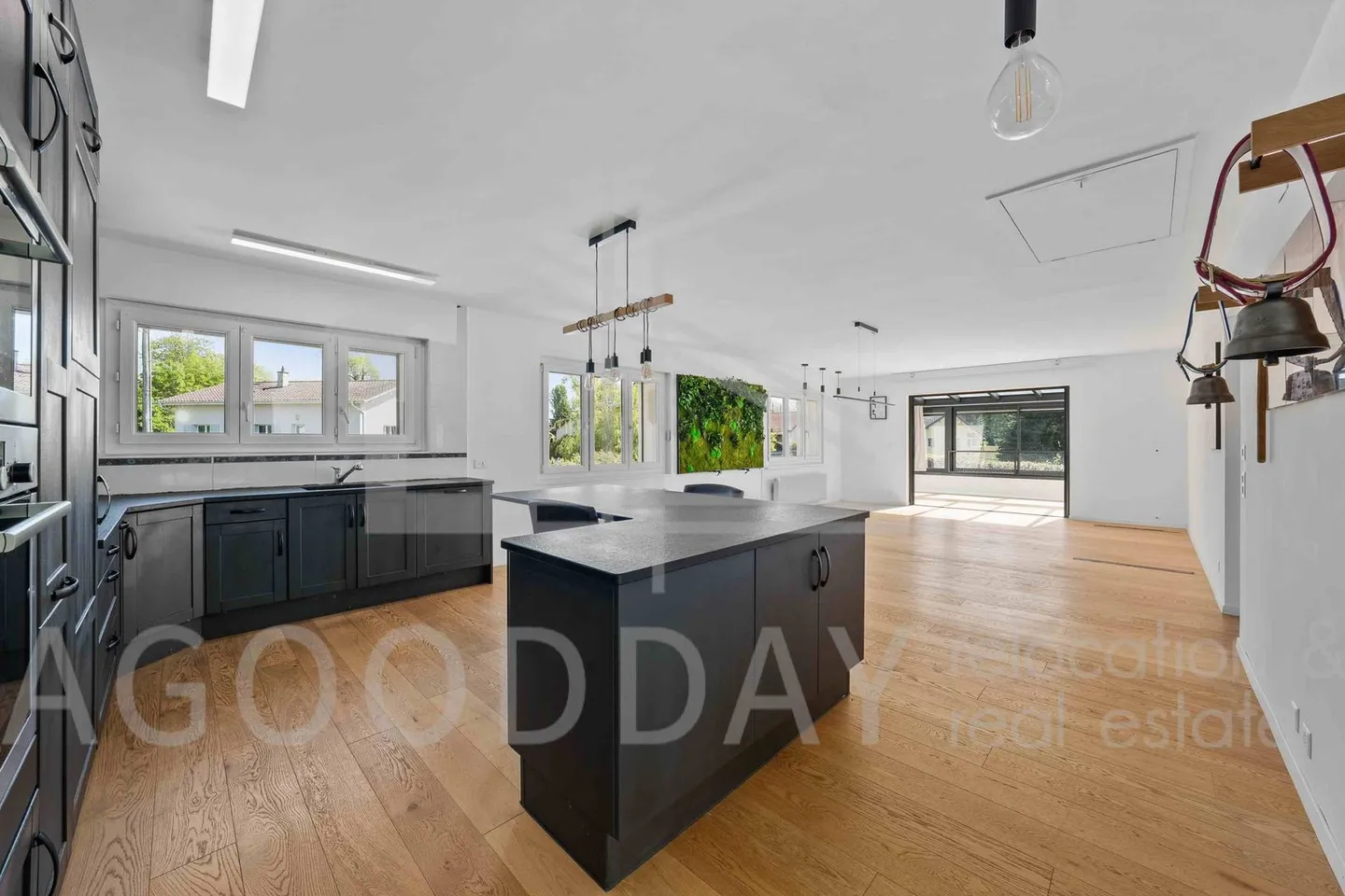Charming Family Home in Founex - Photo 2 of 12