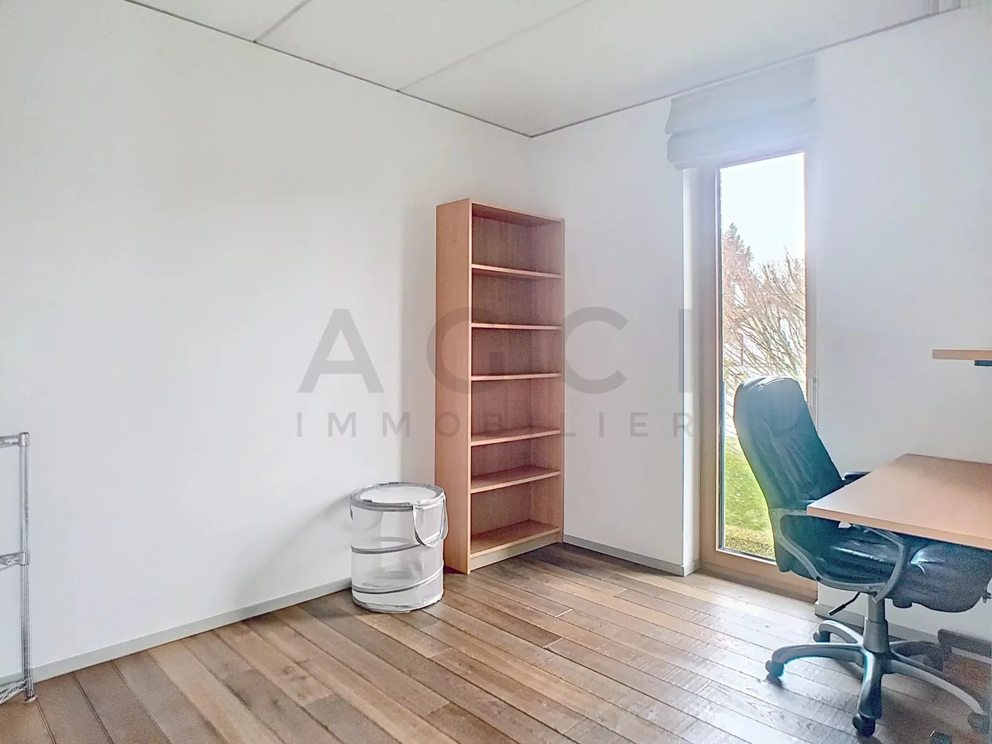Möbliertes Apartment in Genthod in einer Villa in der Nähe internationaler Organisationen - Foto 7 von 8