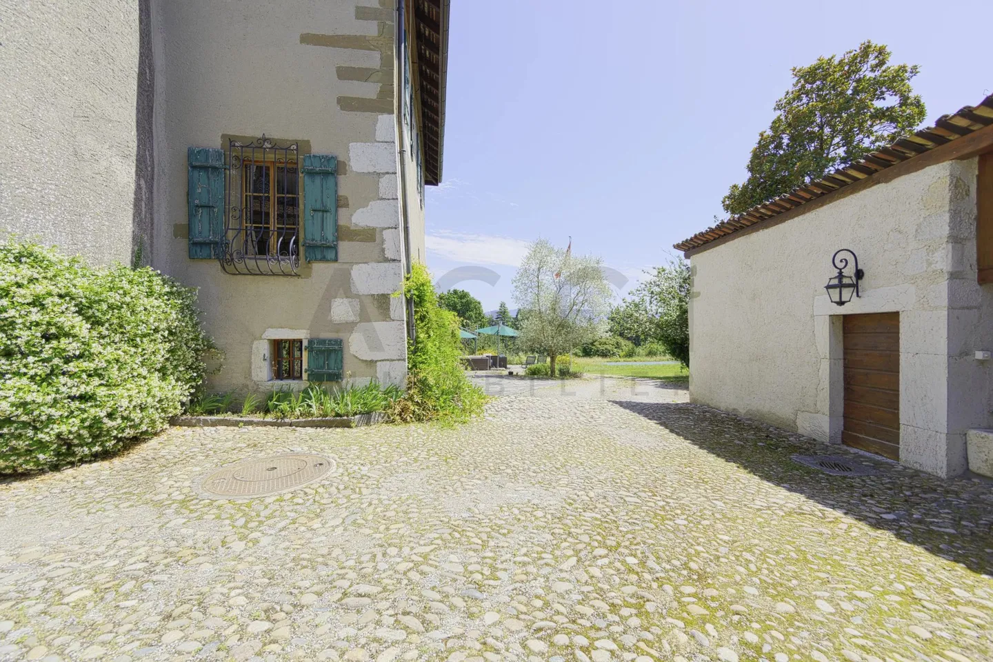 LA TOUR – MAISON FORTE DE BOURDIGNY-DESSOUS - Photo 7 sur 13