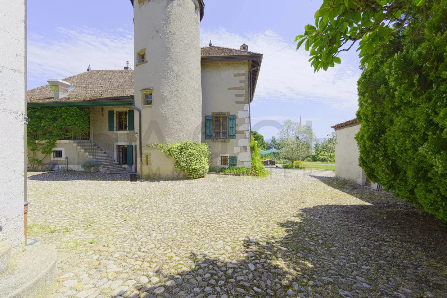 LA TOUR – MAISON FORTE DE BOURDIGNY-DESSOUS - Photo 5 sur 13