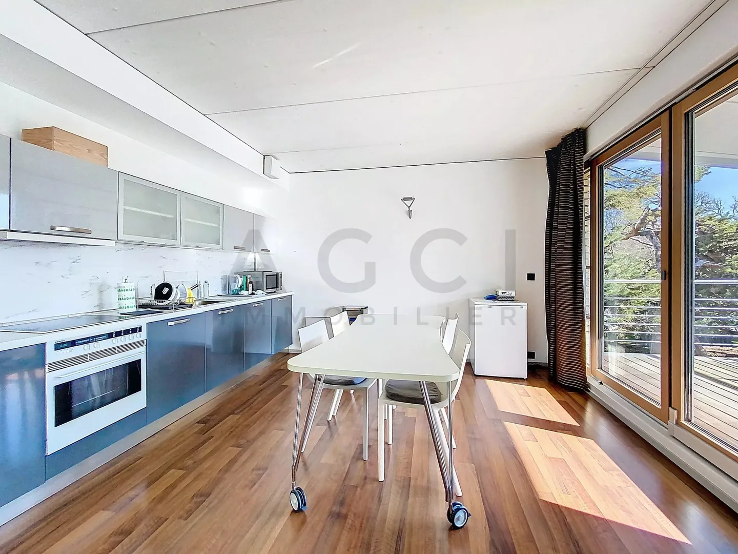 Möbliertes Apartment in Genthod in einer Villa in der Nähe internationaler Organisationen - Foto 5 von 8