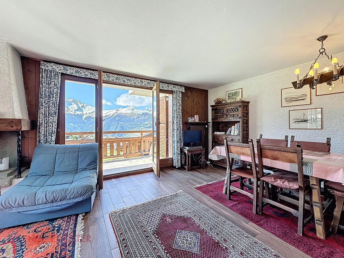 Constellation 215-216 - Verbier - Photo 2 of 13