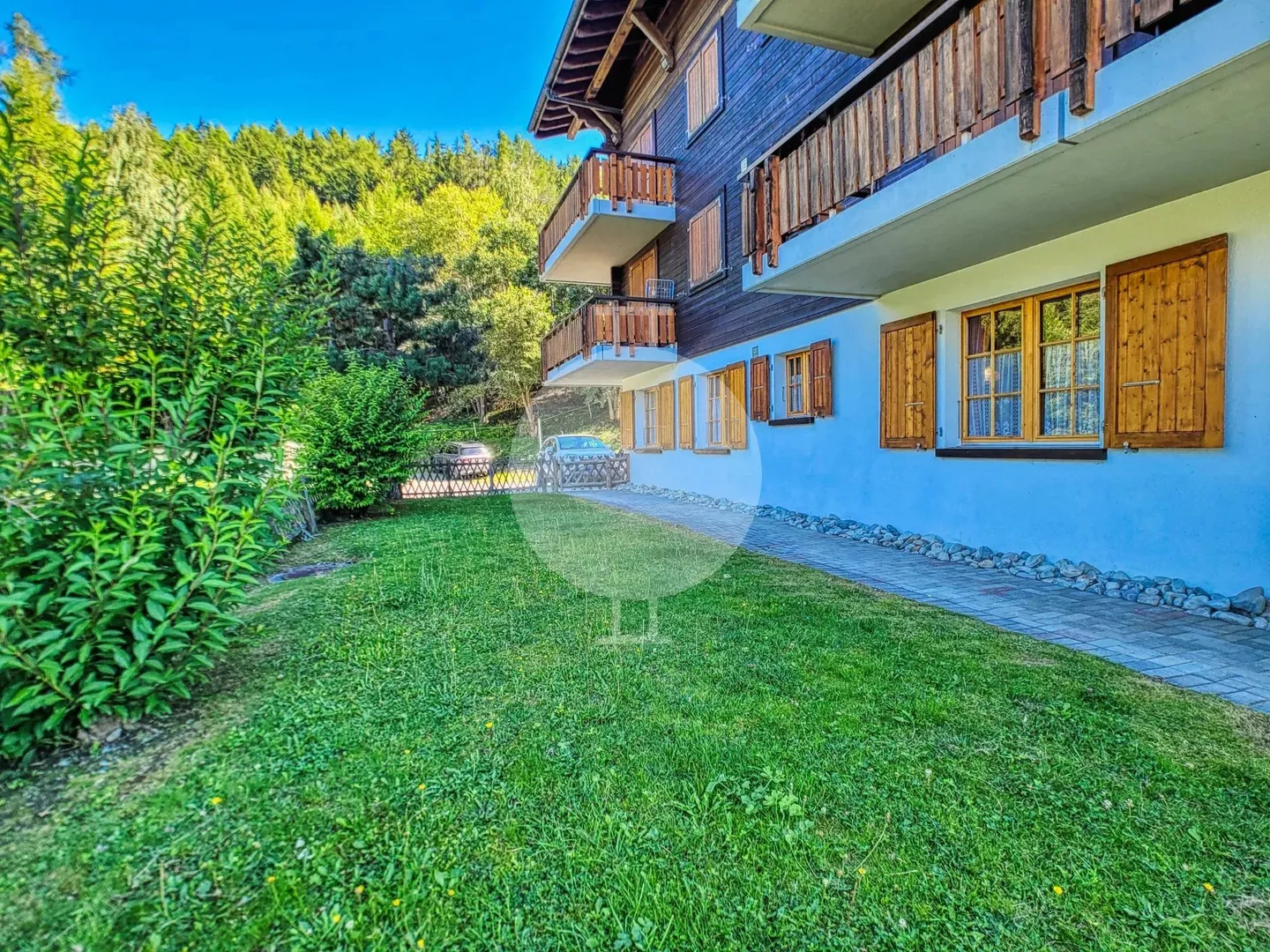 Magnifico appartamento di 3,5 locali al piano giardino situato a Mayens-de-l'Ours - Foto 6 di 10