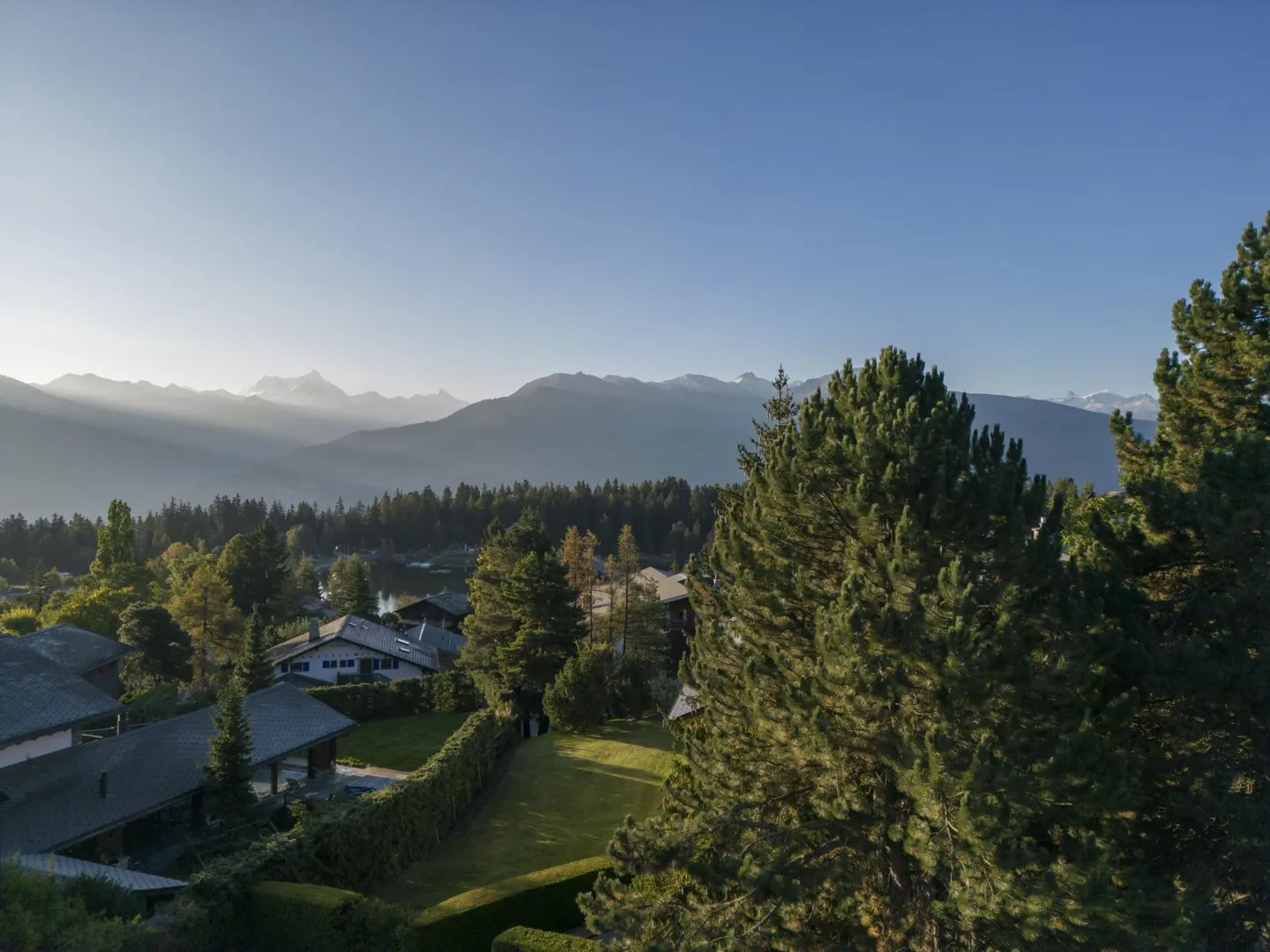 Crans-Montana, 4,5 camere di alta classe al piano giardino con vista - Foto 9 di 13