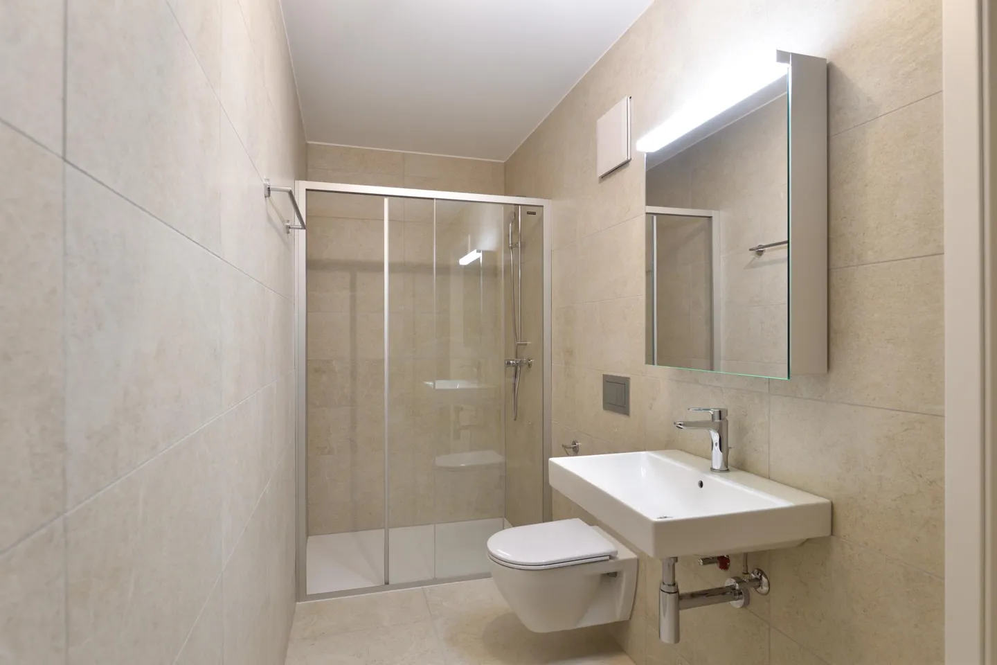 96m2 Hochwertige Wohnung mit Terrasse und Garten - Foto 6 von 7