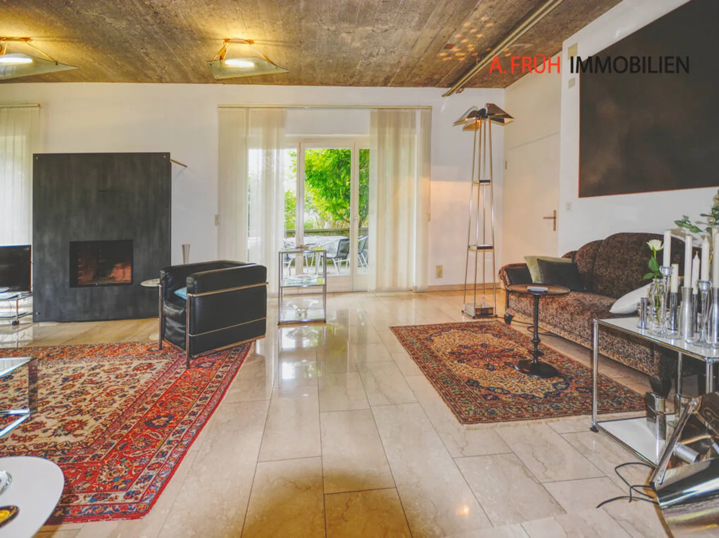 Maison multifamiliale polyvalente - Photo 4 sur 13