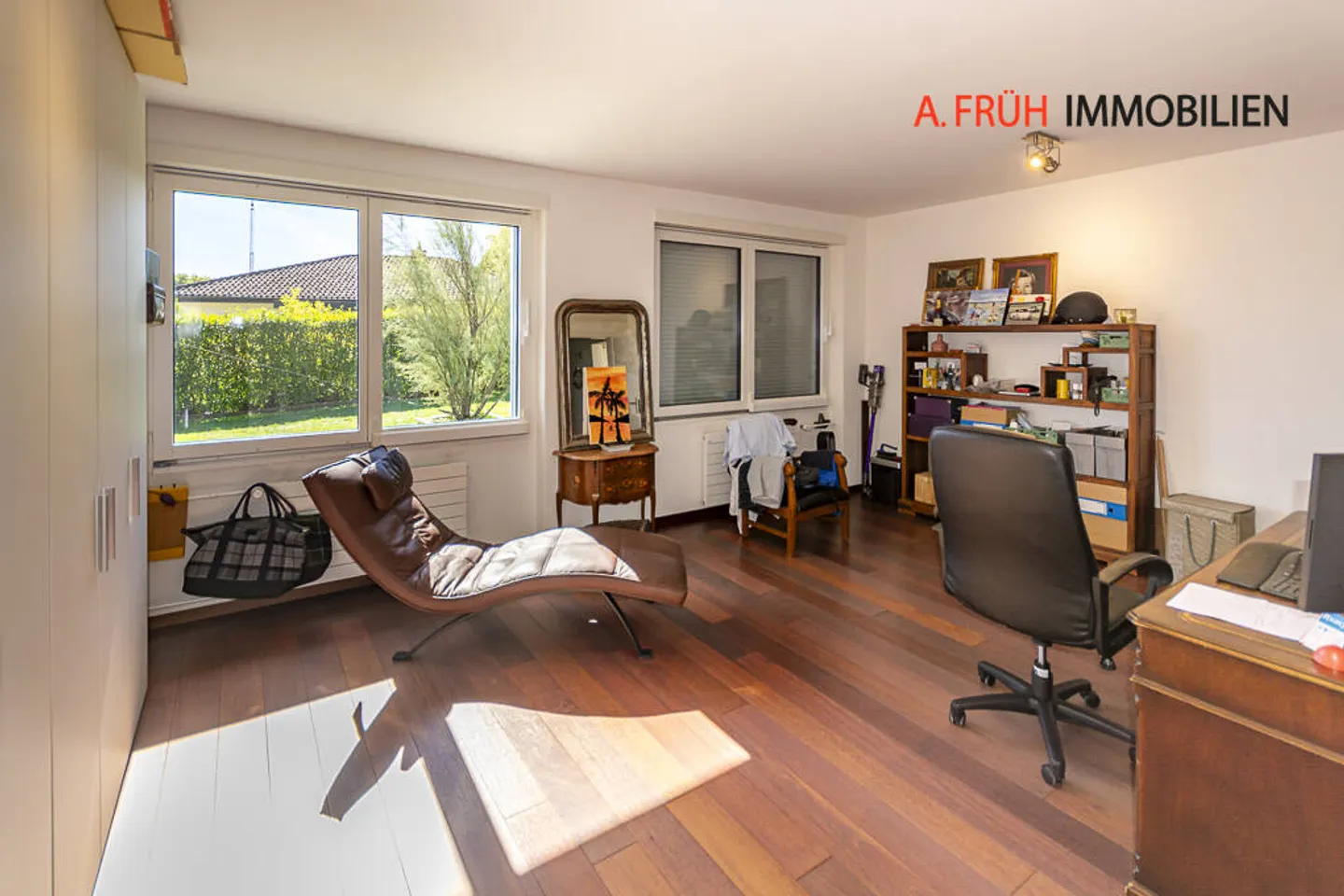 Une oasis privée avec beaucoup d'espace et une vue magnifique - Photo 10 sur 13