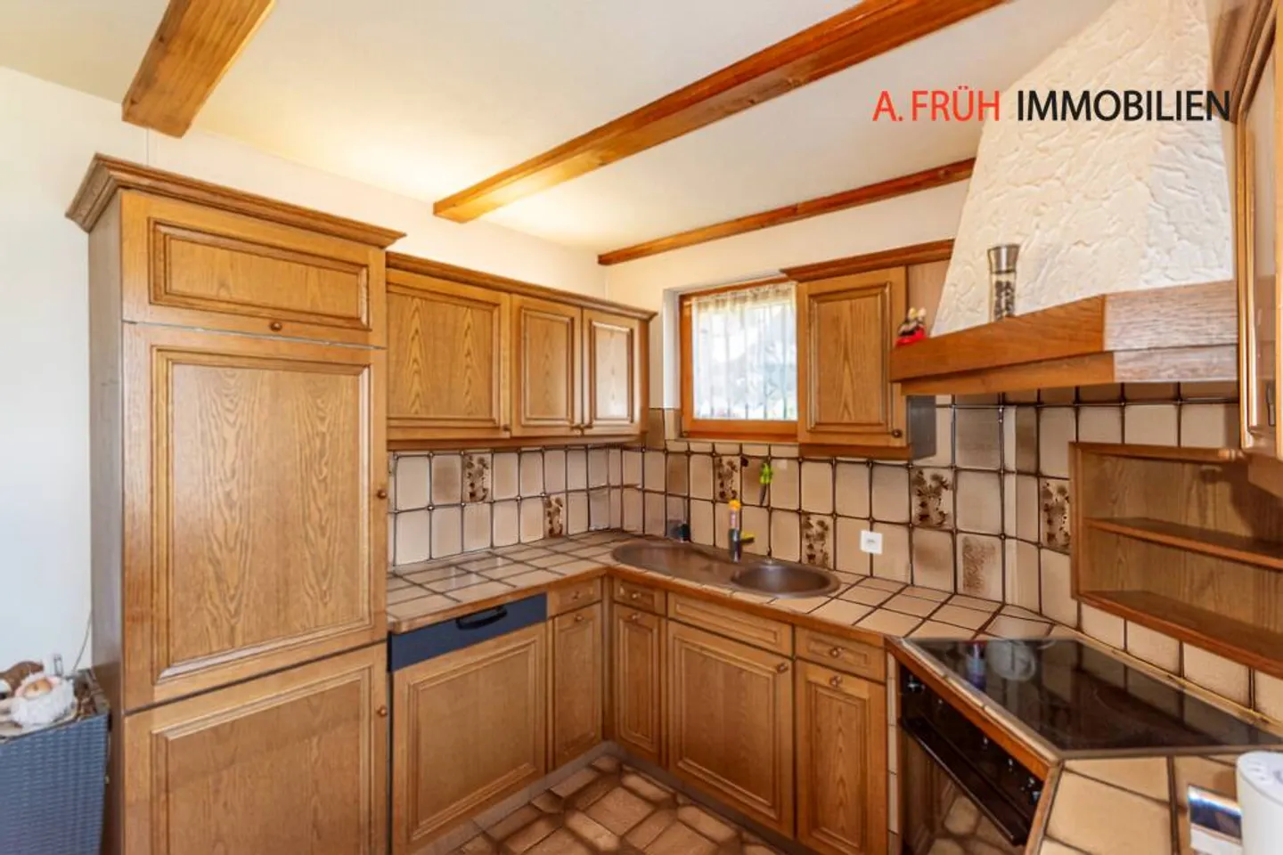 Une maison avec histoire et avenir - Photo 4 sur 10